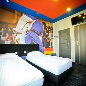 Olympic - Old Town Hostal